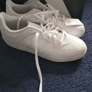 adidas Men's White Low-Top Leather Sneakers